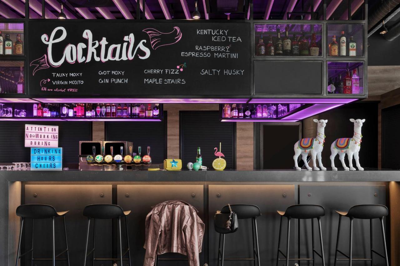 Moxy Отель 4*